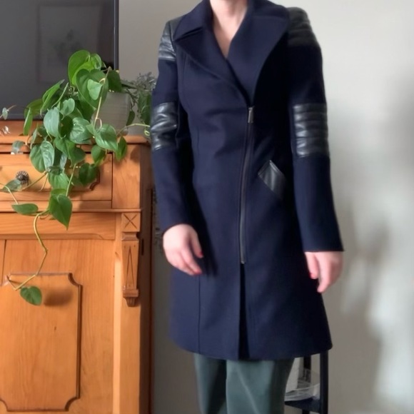 DKNY Coat - Picture 2 of 8